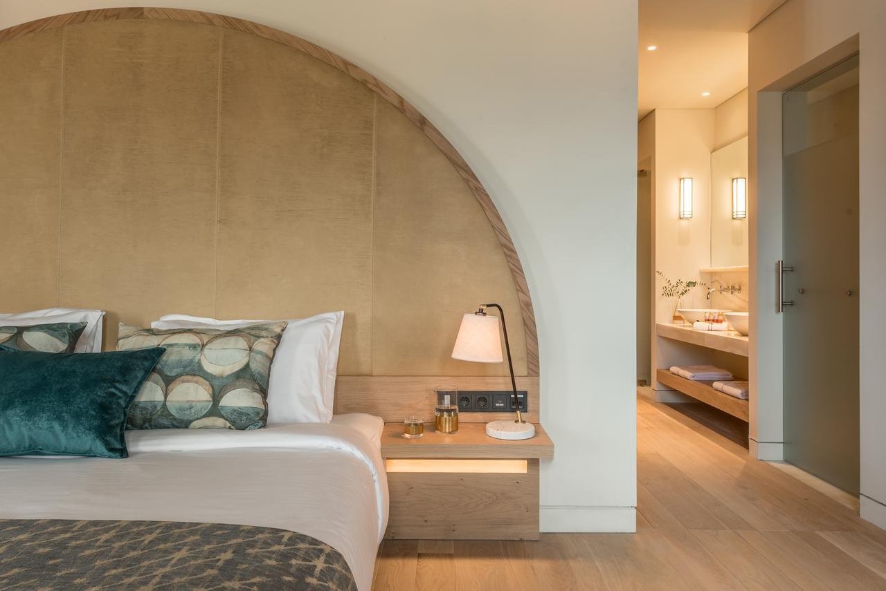 Euphoria Retreat - A Holistic Wellbeing Destination Spa Мистра Экстерьер фото